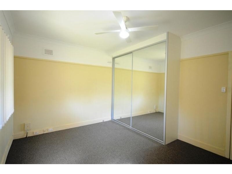 52 Lansdowne Street, Merrylands NSW 2160