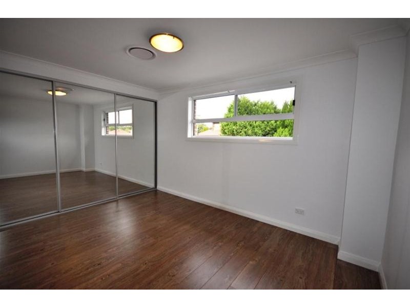 10 Barcom Street, Merrylands NSW 2160