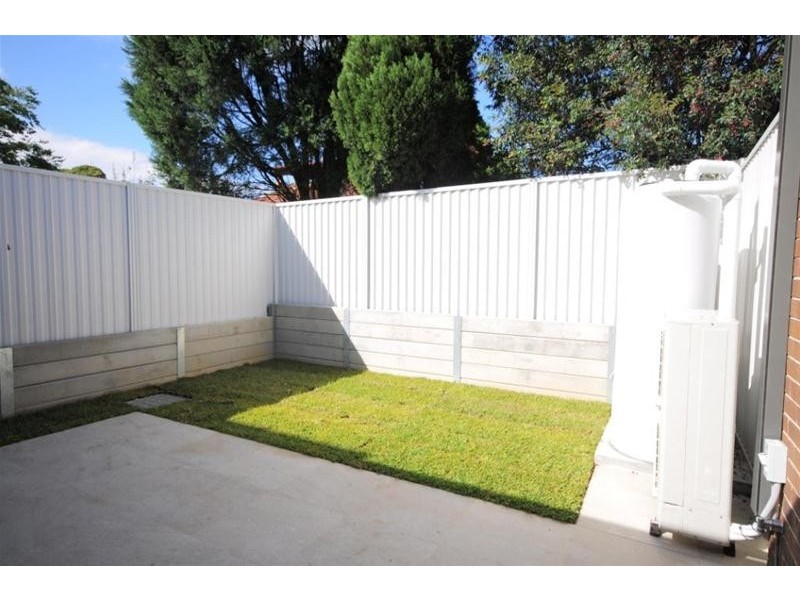 10 Barcom Street, Merrylands NSW 2160