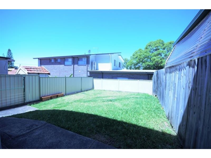 82 Hawksview Street, Guildford NSW 2161