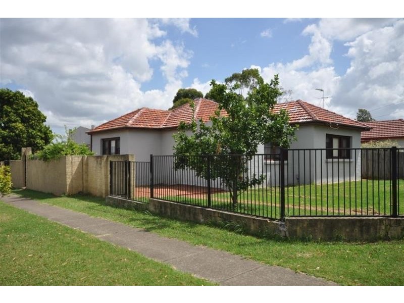 37 Pearson Street, South Wentworthville NSW 2145
