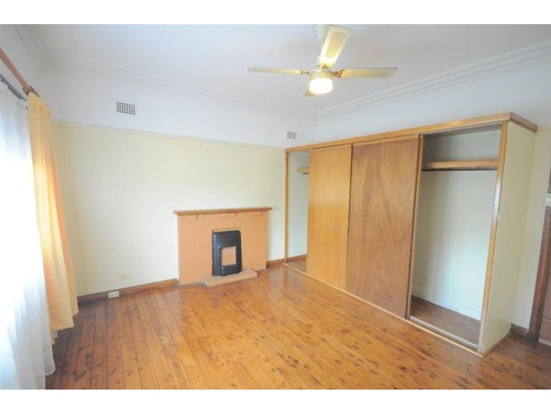 37 Pearson Street, South Wentworthville NSW 2145