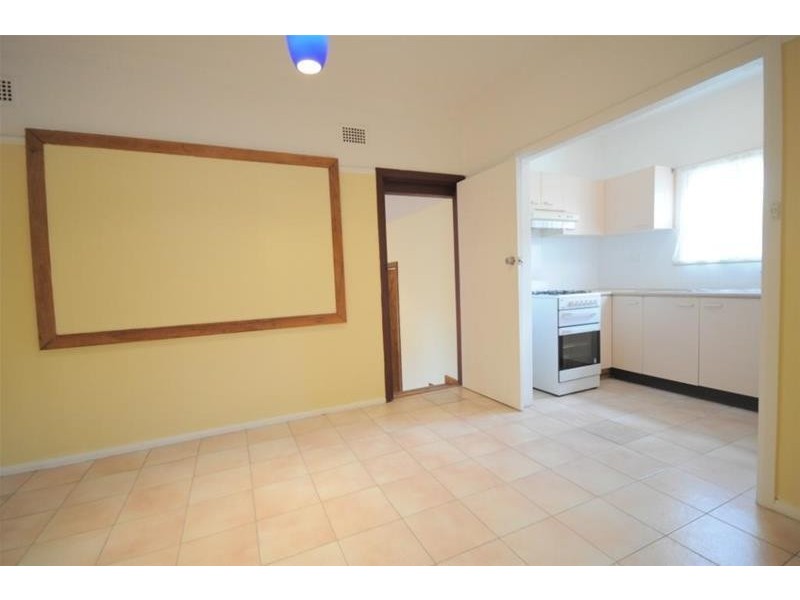 37 Pearson Street, South Wentworthville NSW 2145