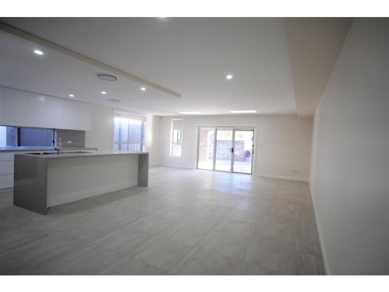 27 Chetwynd Road, Merrylands NSW 2160