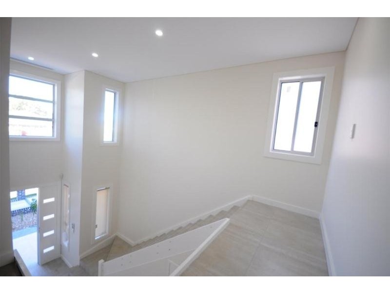 27 Chetwynd Road, Merrylands NSW 2160