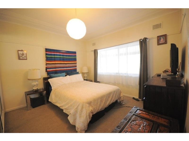 27 Berkeley Street, South Wentworthville NSW 2145