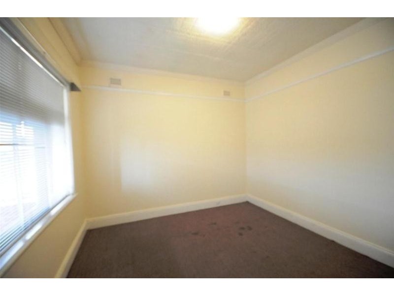 49 Woodville Road, Granville NSW 2142