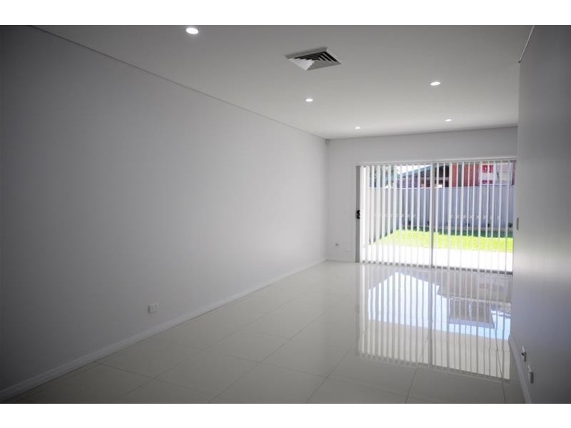 49 Pavesi Street, Guildford NSW 2161