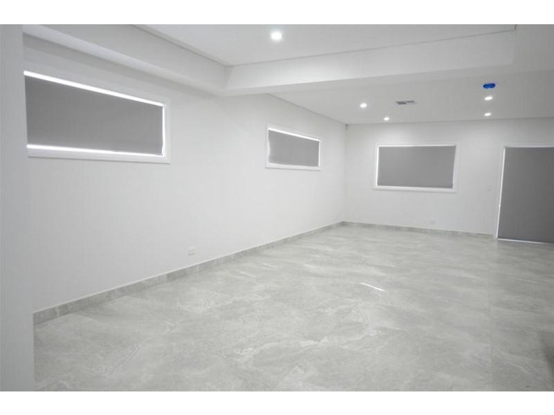 25 Lomond Street, Guildford NSW 2161