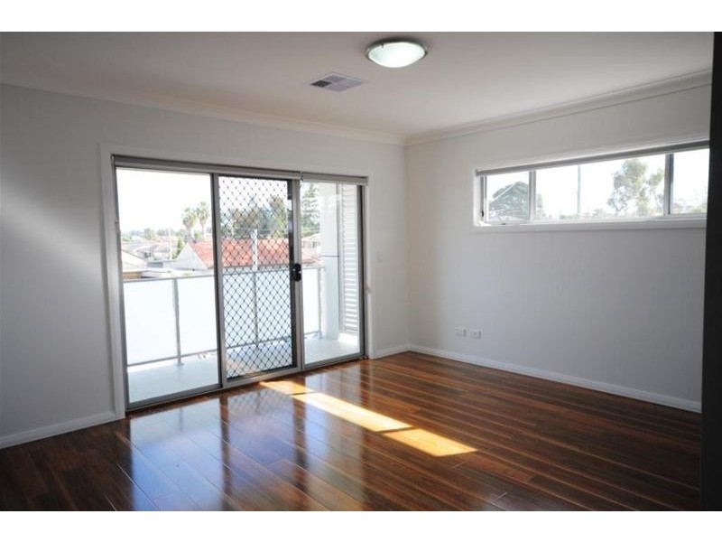 25 Lomond Street, Guildford NSW 2161