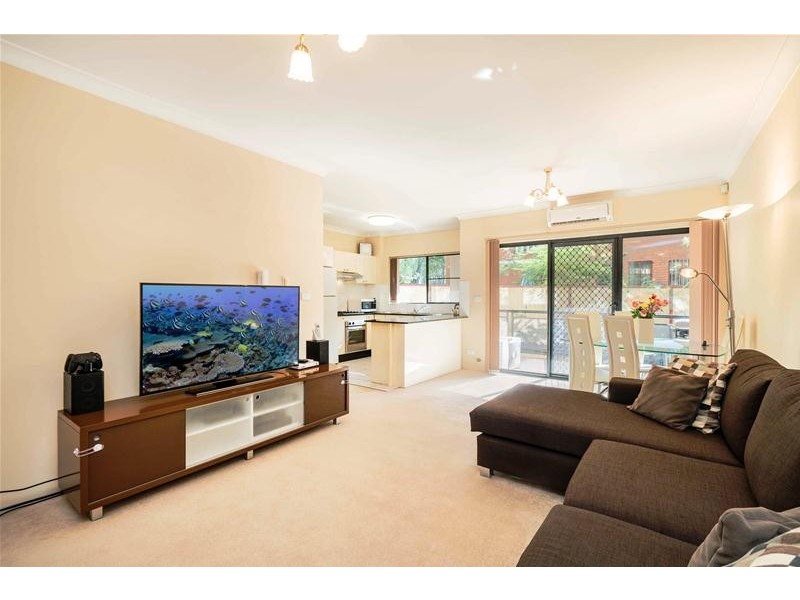 2/7-9 Torrens Street, Merrylands NSW 2160