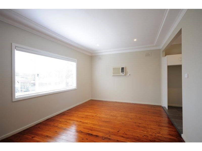 18 Bedford Road, Blacktown NSW 2148