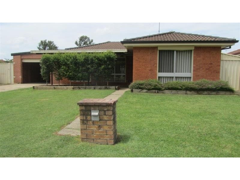 10 Parkside Avenue, Werrington Downs NSW 2747