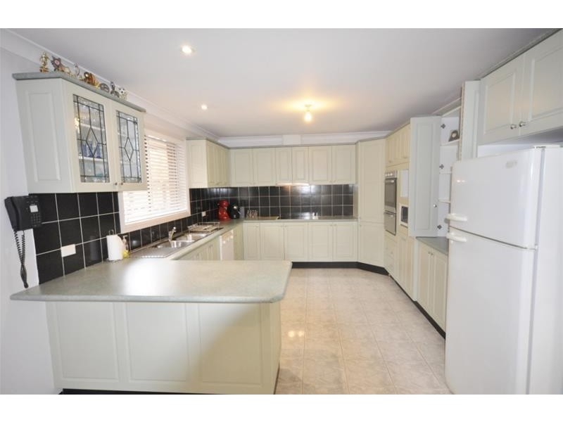 10 Russell Avenue, Winston Hills NSW 2153