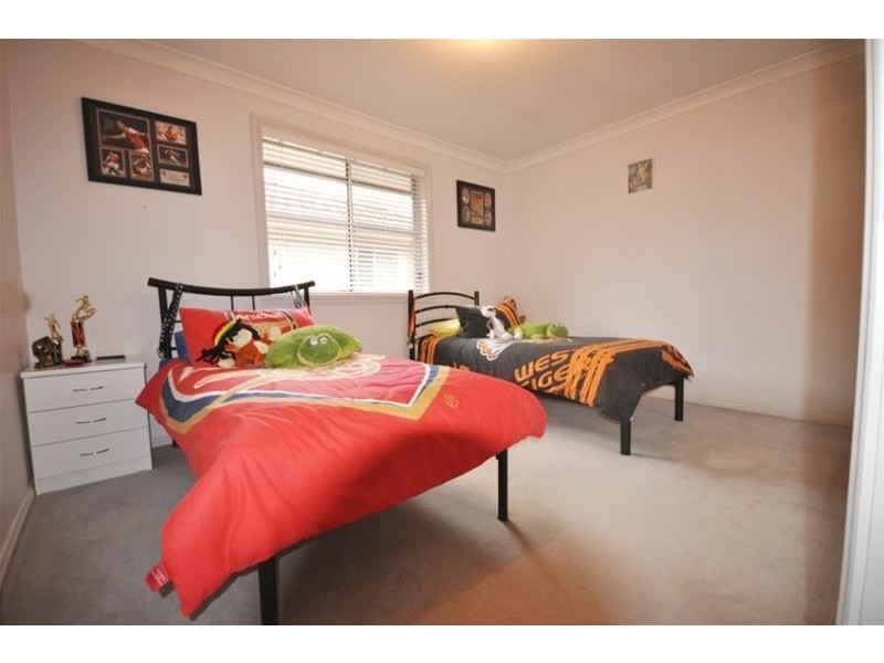 10 Russell Avenue, Winston Hills NSW 2153