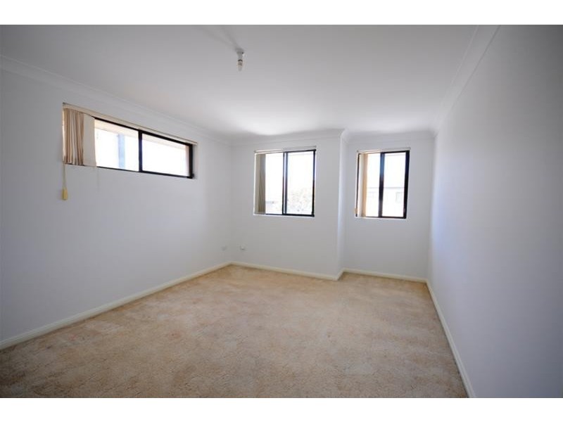 18 Price Street, Merrylands NSW 2160