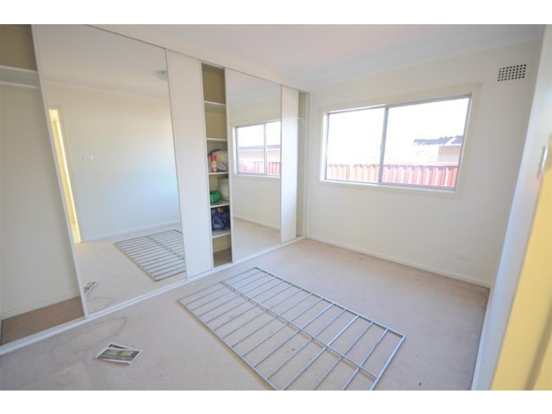 13 Lucerne Street, South Wentworthville NSW 2145