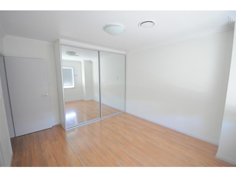 2A Fairfield Road, Guildford NSW 2161