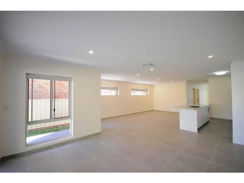 15 Pearson Street, South Wentworthville NSW 2145