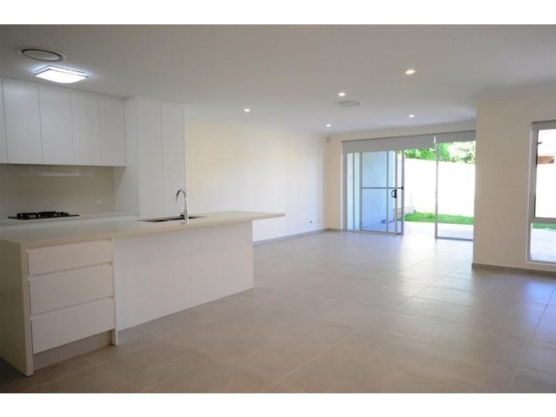 15 Pearson Street, South Wentworthville NSW 2145