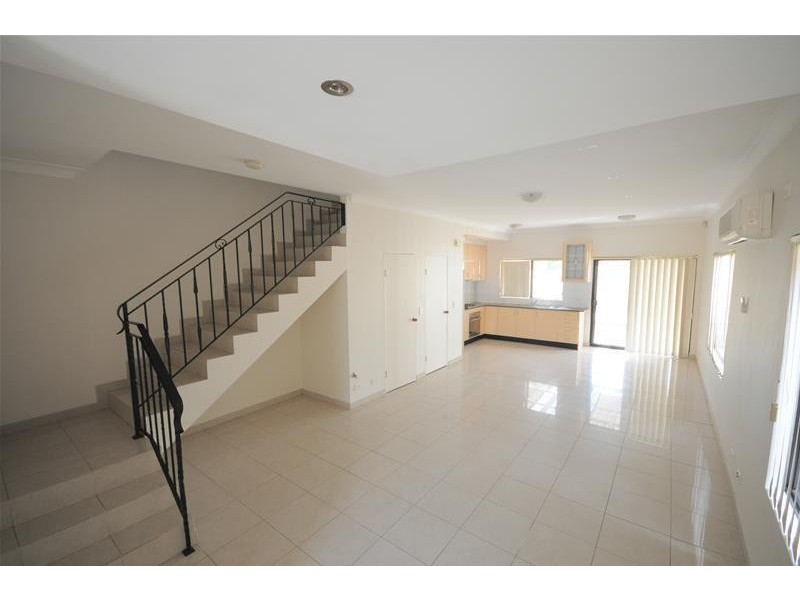 9 Wanda Street, Merrylands NSW 2160