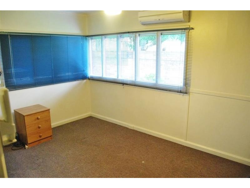 9 Albert Street, Guildford NSW 2161