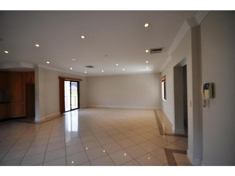 20 Abbey Lane, North Parramatta NSW 2151