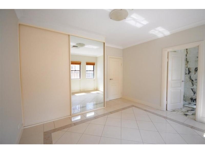 20 Abbey Lane, North Parramatta NSW 2151