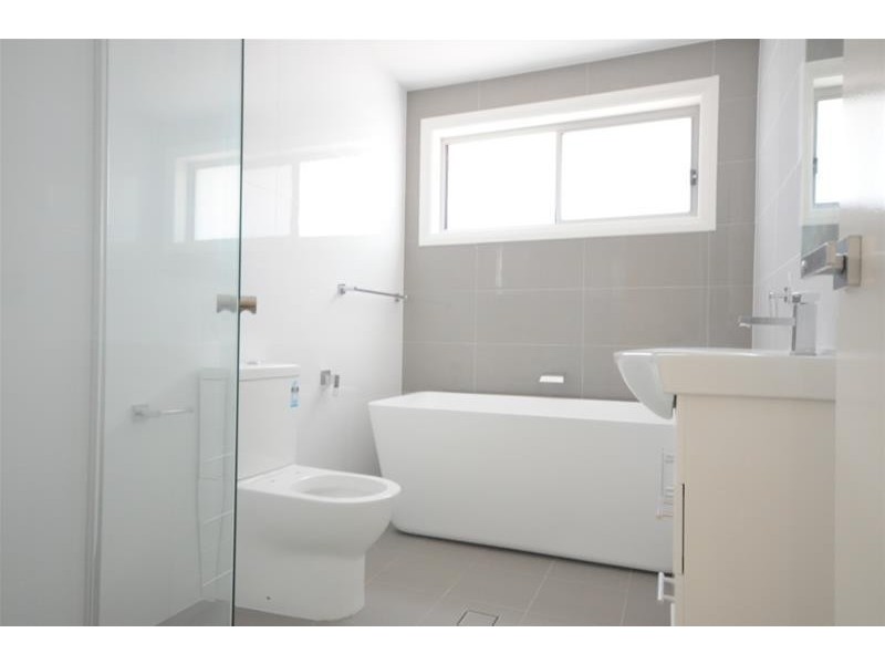 5 Cardigan Street, Guildford NSW 2161