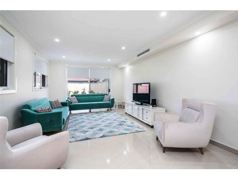 8 Dixmude Street, Granville NSW 2142