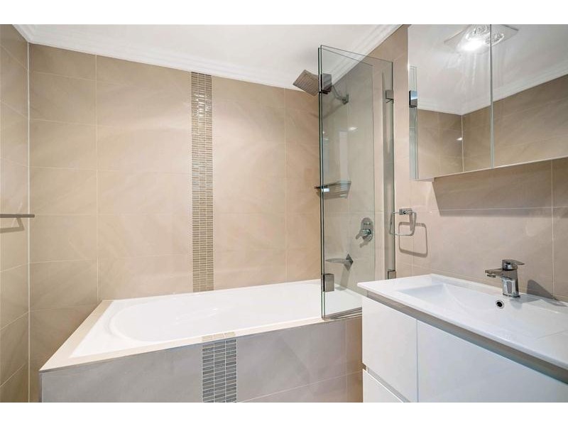 8 Dixmude Street, Granville NSW 2142