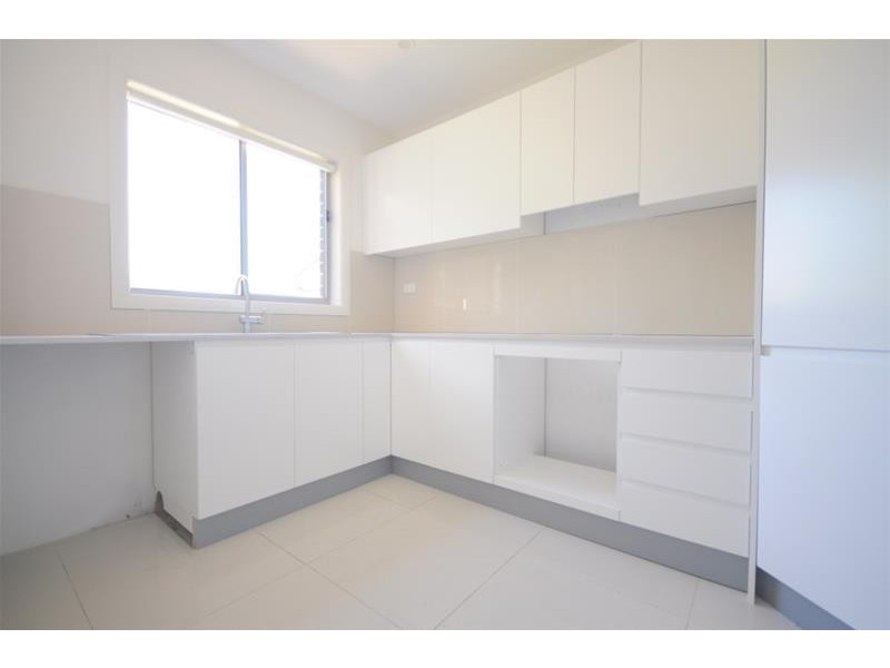 1/8 Mills Street, Merrylands NSW 2160