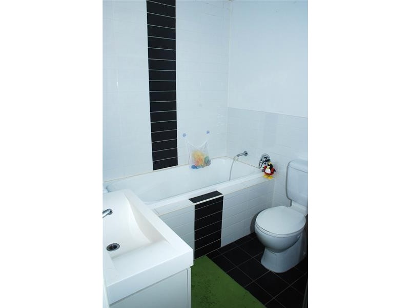 12/223 William Street, Merrylands NSW 2160