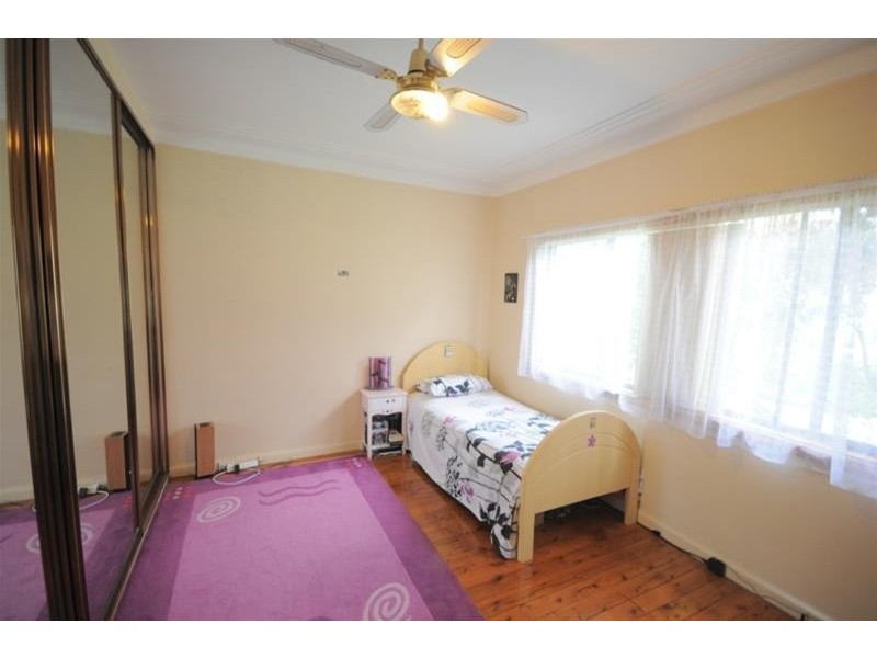 35 Pearson Street, South Wentworthville NSW 2145