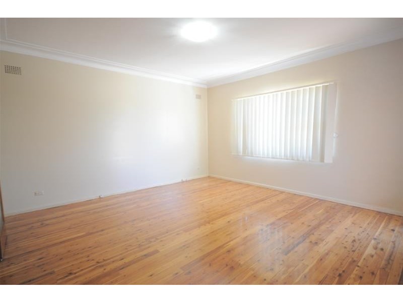 1/1a Cusack Street, Merrylands NSW 2160