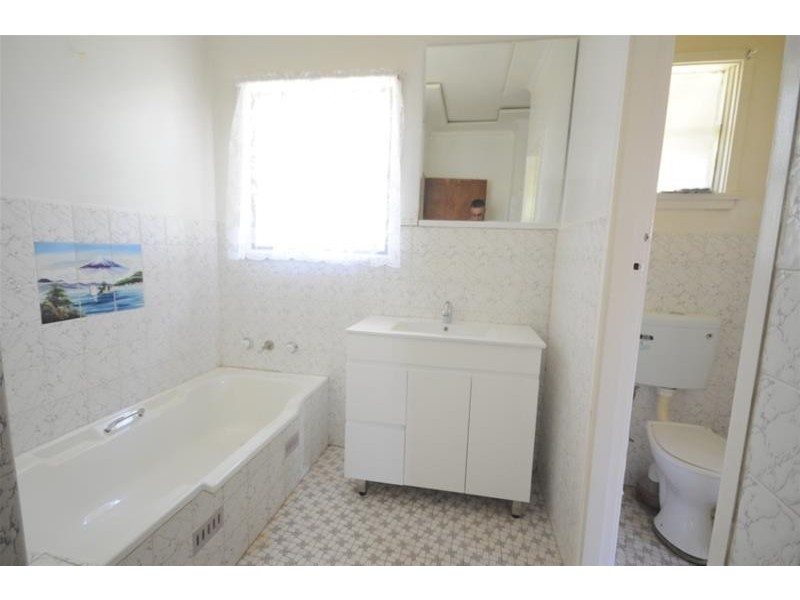 1/1a Cusack Street, Merrylands NSW 2160