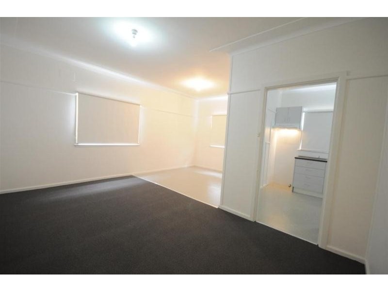 13 Lewis Street, South Wentworthville NSW 2145