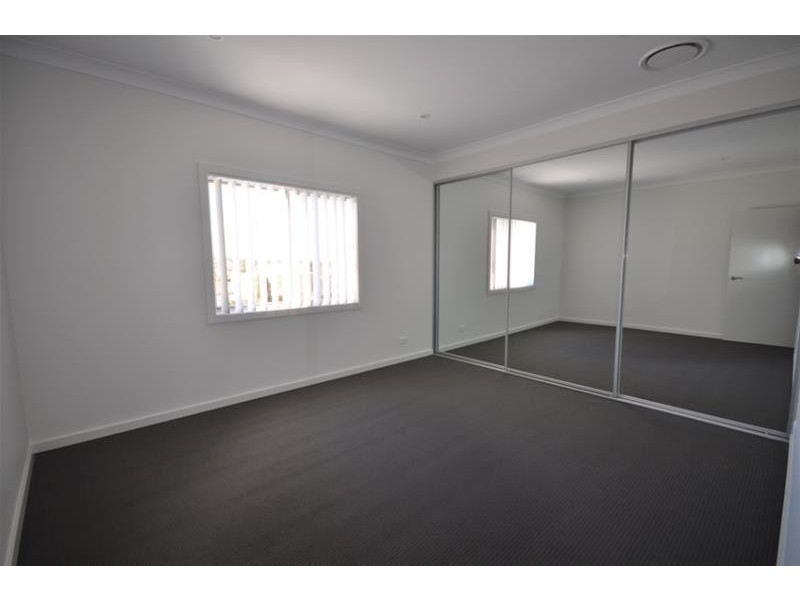 5 Queen Street, Guildford NSW 2161