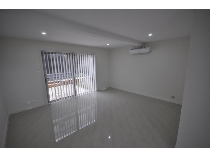 5 Queen Street, Guildford NSW 2161