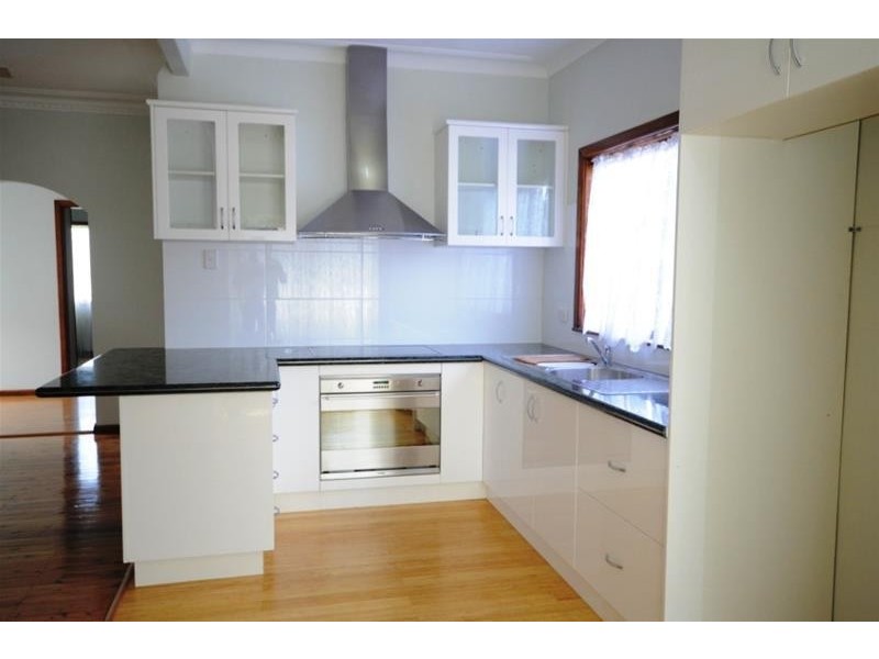 12 Lowana Avenue, Merrylands NSW 2160