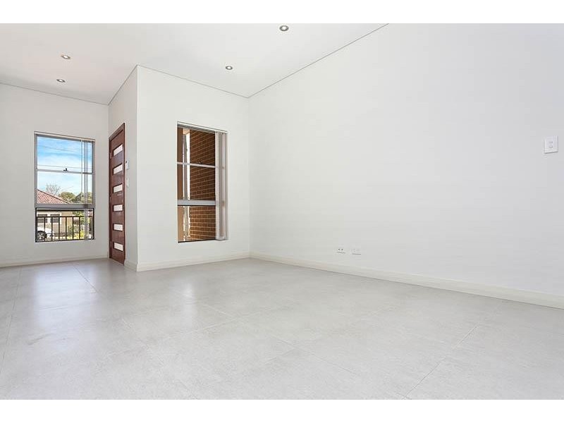 10 Price Street, Merrylands NSW 2160