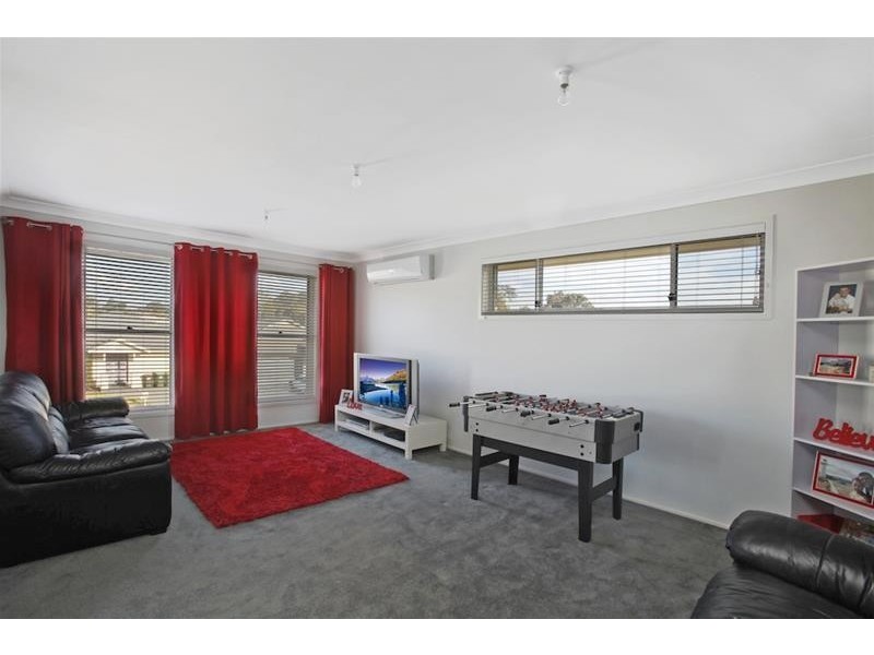 22 McLucas Circuit, Elderslie NSW 2570