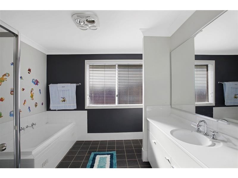 22 McLucas Circuit, Elderslie NSW 2570