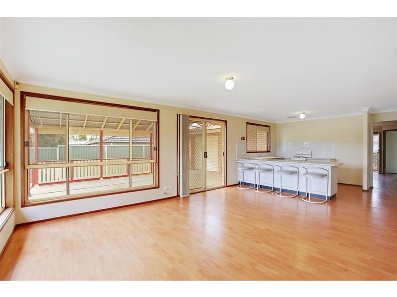 52 Veness Circuit, Narellan Vale NSW 2567