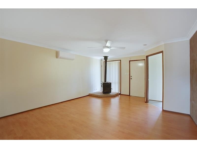 52 Veness Circuit, Narellan Vale NSW 2567