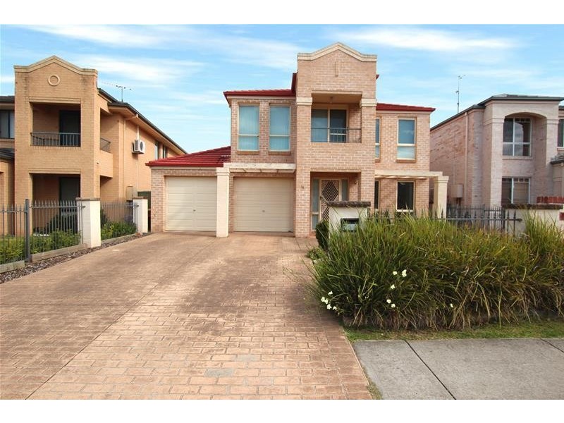 18 Royal George Drive, Harrington Park NSW 2567