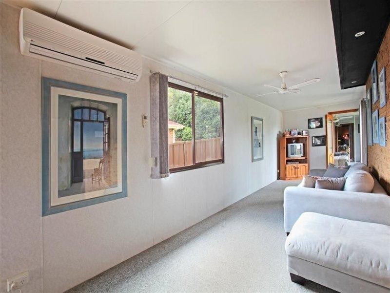 14 Othello Avenue, Rosemeadow NSW 2560