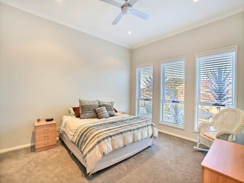 6 Goodenia Road, Mount Annan NSW 2567