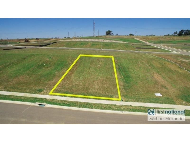 11 Farm Cove Street, Gregory Hills NSW 2557