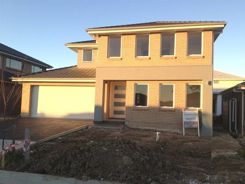 3234 Horsley Circuit, Oran Park NSW 2570